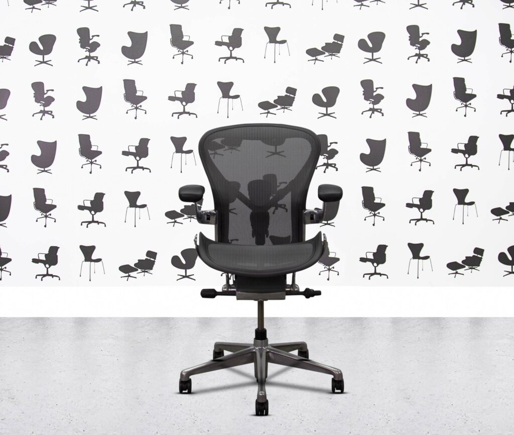 refurbished herman miller aeron remastered size b full spec full black (copy)