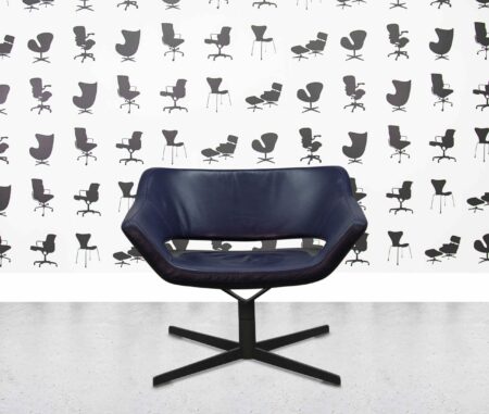refurbished hitch mylius hm85a swivel chair midnight blue leather