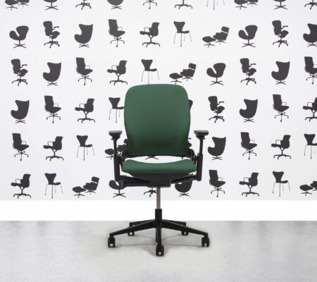Refurbished Steelcase Leap V2 Chair - Taboo -YP045 - Corporate Spec
