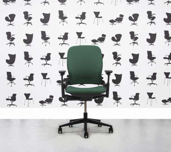 Refurbished Steelcase Leap V2 Chair - Taboo -YP045 - Corporate Spec