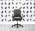 Refurbished Steelcase Leap V2 Chair - Sombrero - YP046 - Corporate Spec