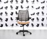 Gereviseerde Humanscale Liberty Task Chair - Chrome Grey Mesh - Sandstorm Seat - Corporate Spec