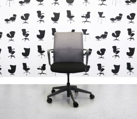 Refurbished Senator Office CR2 Black Seat - Grey Mesh Back - Grey Plastic Frame - Corporate Spec