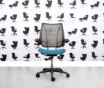 Gereviseerde Humanscale Liberty Task Chair - Chrome Grey Mesh - Montserrat zitting - Corporate Spec