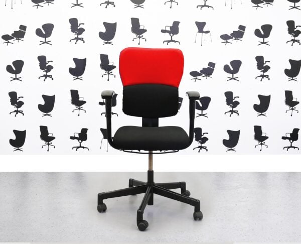 Refurbished Steelcase Lets B Chair -Black Seat with Black and Belize Back - YP105 - Corporate Spec