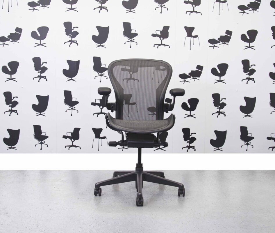 Refurbished Herman Miller Aeron Remastered - Size B - Black - No Lumbar - Corporate Spec