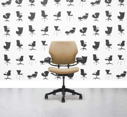 Refurbished Humanscale Freedom Low Back Task Chair - Sandstorm - Black Frame - Corporate Spec