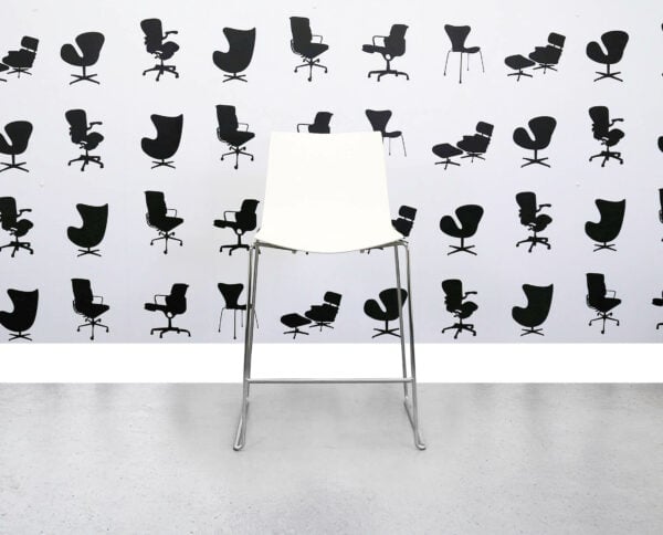 Refurbished Arper Catifa 46 Medium — Canteen Chair - White Plastic Seat - Chrome Legs - Corporate Spec