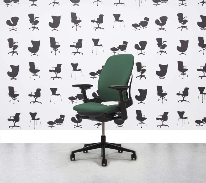 Refurbished Steelcase Leap V2 Chair - Taboo -YP045 - Corporate Spec 1