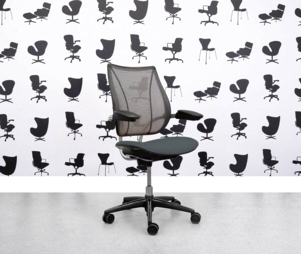 Gereviseerde Humanscale Liberty Task Chair - Chrome Grey Mesh - Paseo Seat - Corporate Spec 1