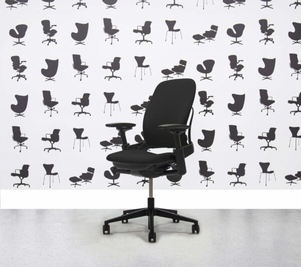 Refurbished Steelcase Leap V2 Chair -Black - Corporate Spec 1
