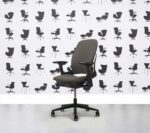 Refurbished Steelcase Leap V2 Chair - Sombrero - YP046 - Corporate Spec 1