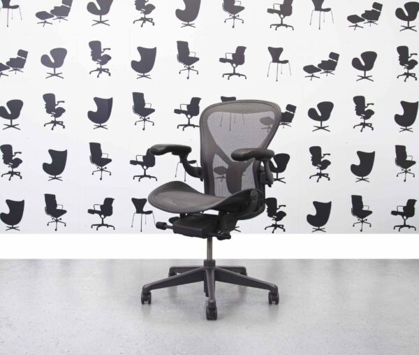 Refurbished Herman Miller Aeron Remastered - Size B - Graphite Grey - Full Spec - Fixed Posture Fit - Corporate Spec 1