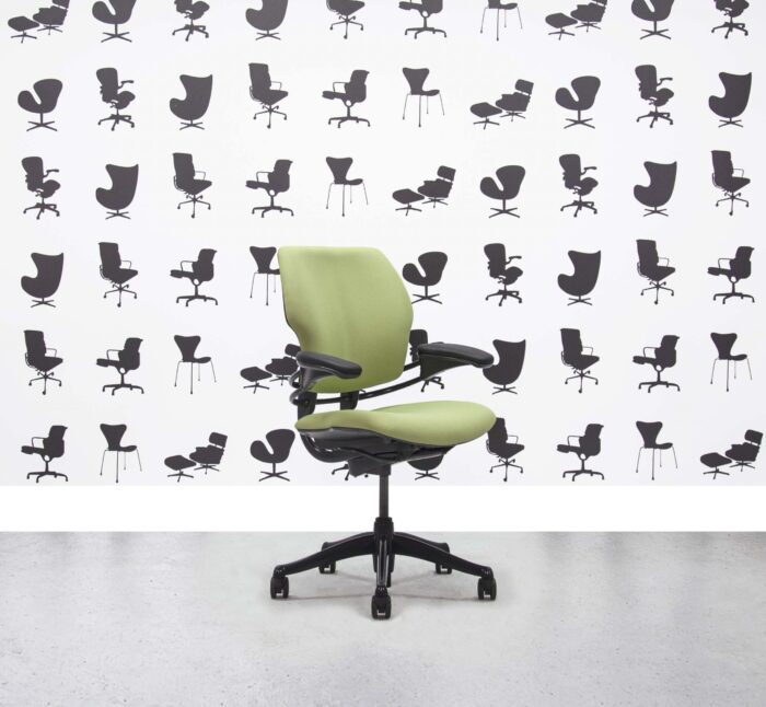 Refurbished Humanscale Freedom Low Back Task Chair - Apple - Black Frame - Corporate Spec 1