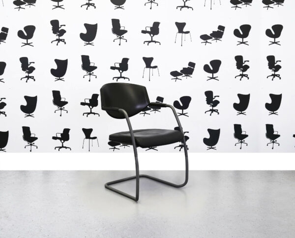 Refurbished Giroflex 16-6003 Black Leather Meeting Chair - Grey Metal Legs - Corporate Spec 1