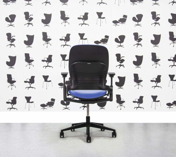 Refurbished Steelcase Leap V2 Chair - Bluebell - YP097 - Corporate Spec 2