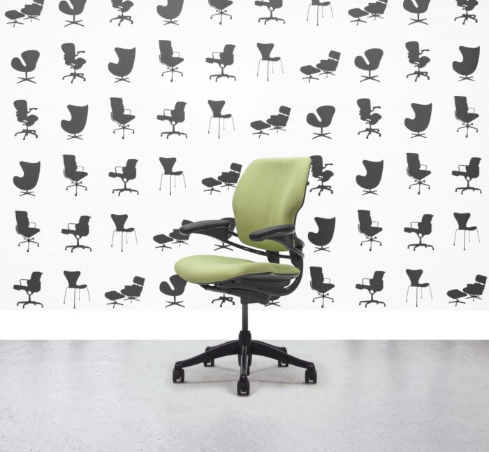 Refurbished Humanscale Freedom Low Back Task Chair - Apple - Black Frame - Corporate Spec 2