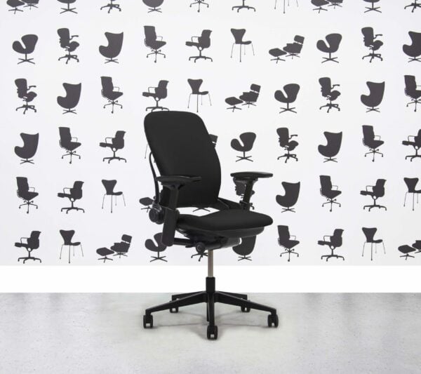 Refurbished Steelcase Leap V2 Chair -Black - Corporate Spec 3