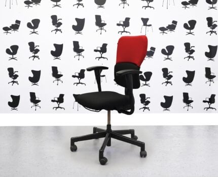 Refurbished Steelcase Lets B Chair - Black Seat with Black and Calypso Back -YP106 - Corporate Spec 3