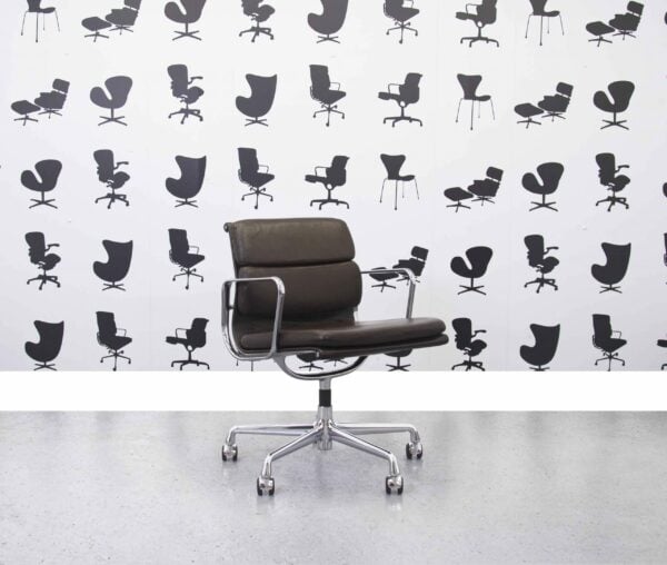 Refurbished Vitra Soft Pad EA208 with Castors - Brown Leather - Chrome Frame - Corporate Spec 3