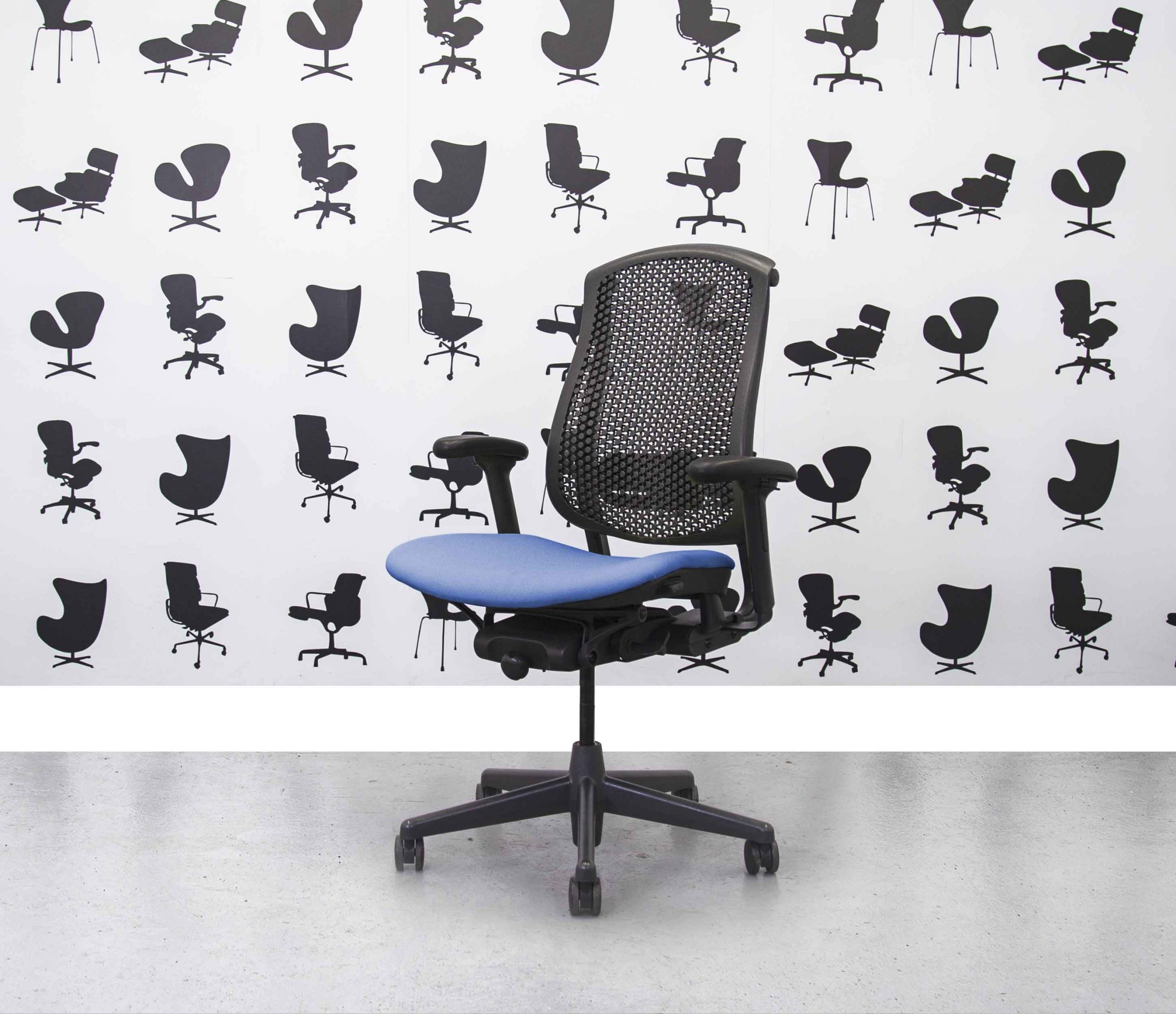 Refurbished Herman Miller Celle Chair - Bluebell - YP097 - Corporate Spec 3 Refurbished Herman Miller Celle Chair - Bluebell - YP097 - Corporate Spec 3
