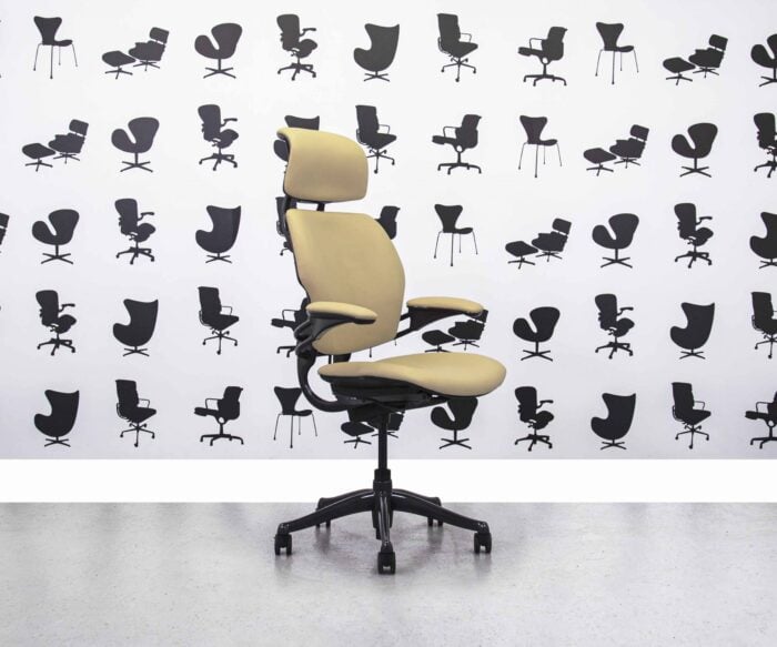Refurbished Humanscale Freedom High Back with Headrest - Giallio Cream Leather - Corporate Spec 3
