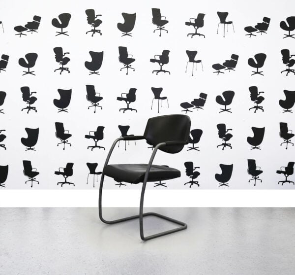 Refurbished Giroflex 16-6003 Black Leather Meeting Chair - Grey Metal Legs - Corporate Spec 3
