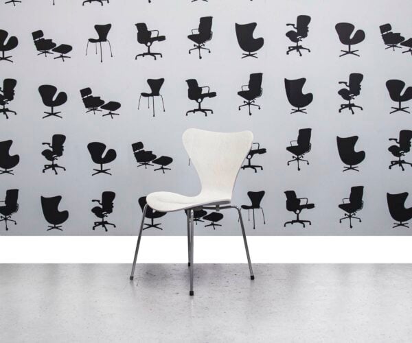 Refurbished Fritz Hansen Series 7™ Chair - Wooden White - Corporate Spec 1
