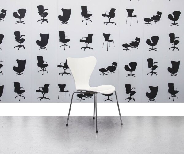 Refurbished Fritz Hansen Series 7™ Chair - White - Corporate Spec2