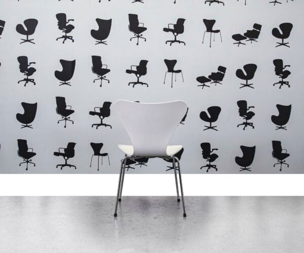 Refurbished Fritz Hansen Series 7™ Chair - White - Corporate Spec3