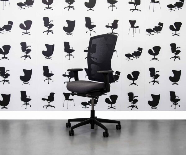 Refurbished Kinnarps Mento Task Chairs - Black