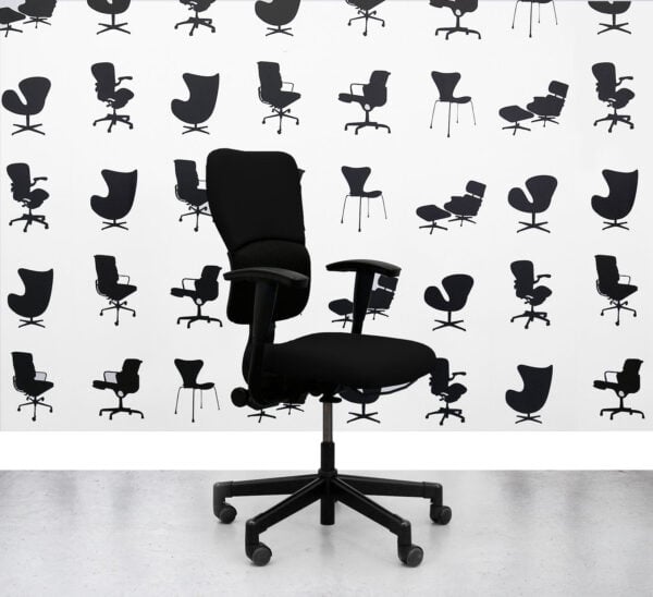 Refurbished Steelcase Lets B Chair – Standard Back – Black - Corporate Spec 2