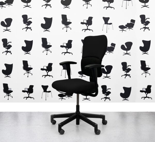 Refurbished Steelcase Lets B Chair – Standard Back – Black - Corporate Spec 4