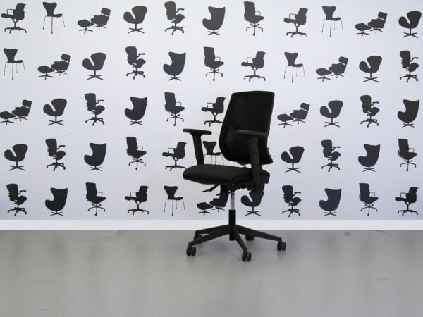 Refurbished Torasen Zeus Task Chair - Black