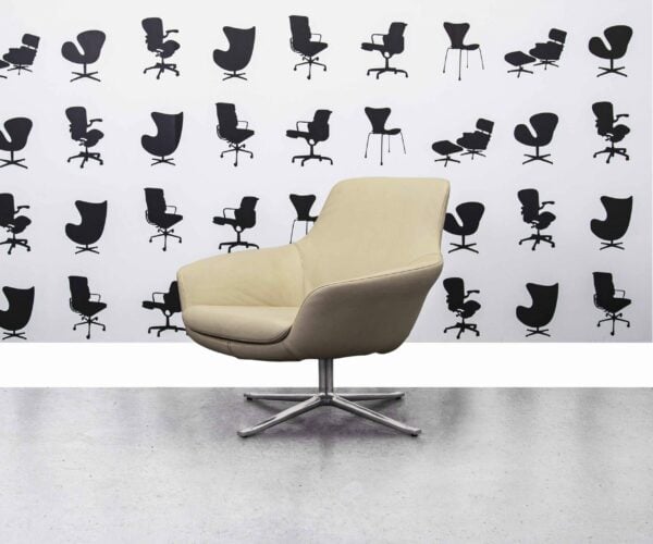 Refurbished Walter Knoll Oscar Armchair - Cream Leather - Corporate Spec 1