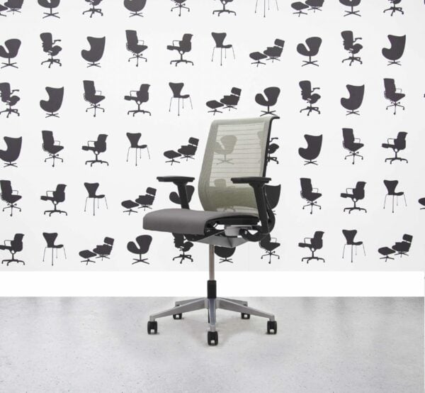 Refurbished Steelcase Think - Mesh Back - Blizzard Seat - Corporate Spec 1