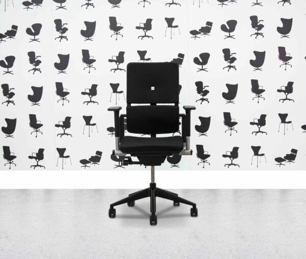 Refurbished Steelcase Please V2 - 3D Arms - Black Frame, Seat and Back - Corporate Spec