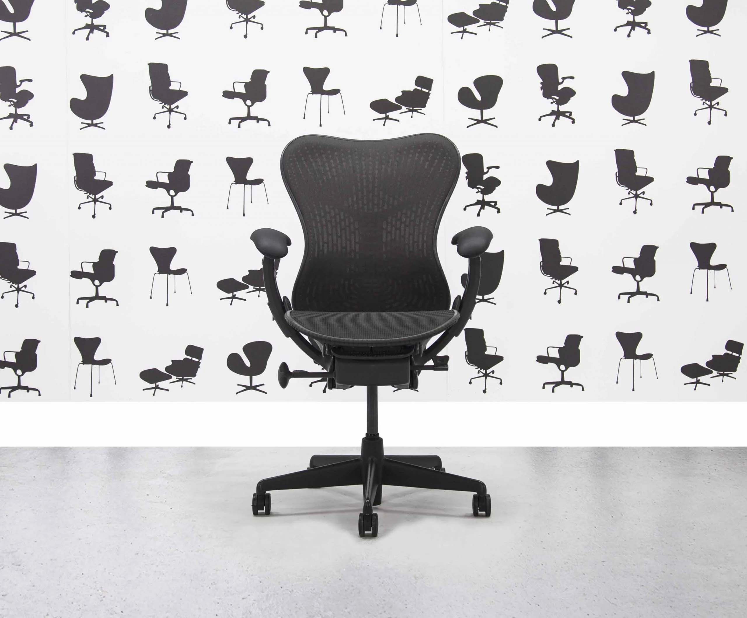 Refurbished Herman Miller Classic Mirra FULL SPEC - Black Butterfly Mesh - 4D - Tri-flex Black Mesh Seat1 Refurbished Herman Miller Classic Mirra FULL SPEC - Black Butterfly Mesh - 4D - Tri-flex Black Mesh Seat