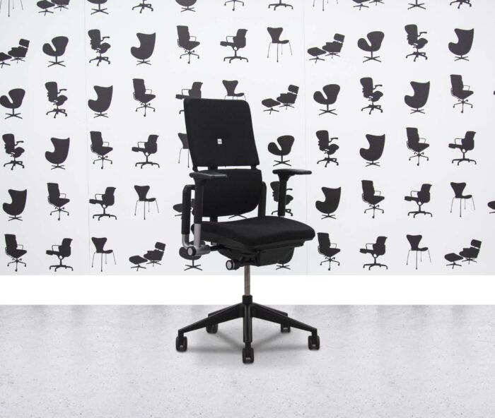 Refurbished Steelcase Please V2 - 3D Arms - Black Frame, Seat and Back - Corporate Spec 3