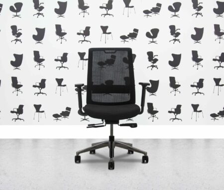 Refurbished Triumph Vitesse Air Chair - Black - Corporate Spec