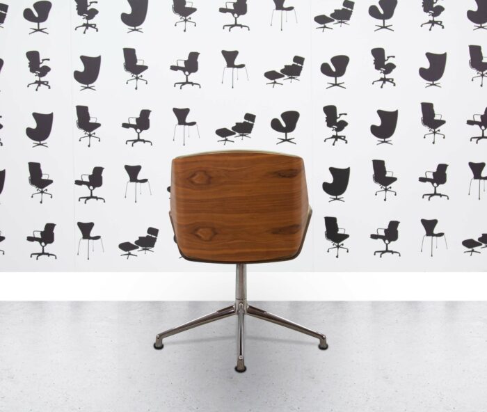 Refurbished Boss Design - Kruze Swivel Chair - Hazelnut Leather - Walnut Frame - Corporate SPec 3