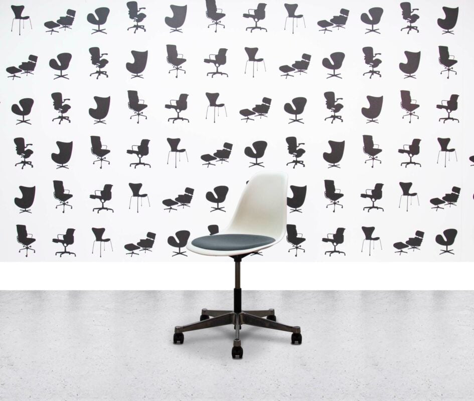 Vitra Eames,PSCC,White shell,2nd hand,used like new,second hand