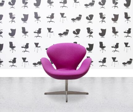 refurbished fritz hansen arne jacobsen swan chair purple fabric