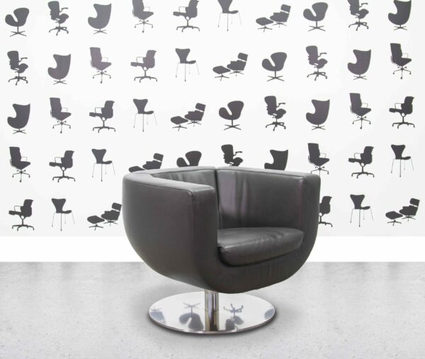 Refurbished B&B Italia Tulip Armchair - Black Leather - Corporate Spec 3