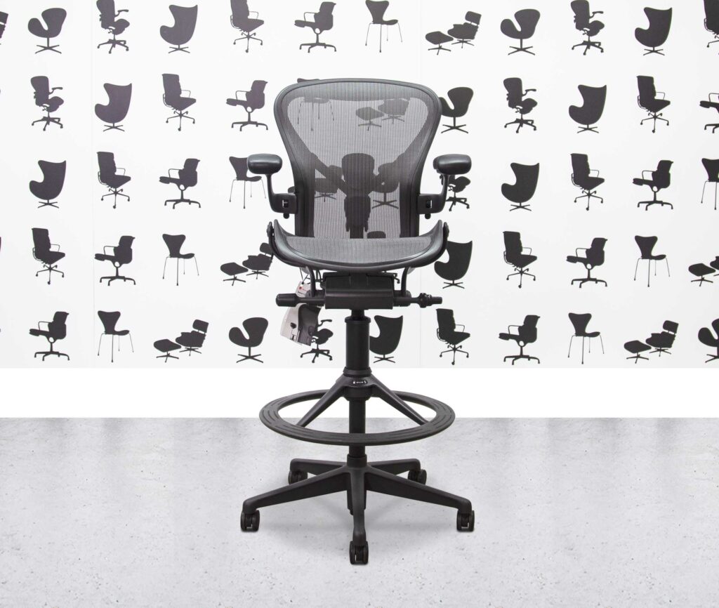 refurbished herman miller aeron remastered stool size b graphite full spec posture fit sl
