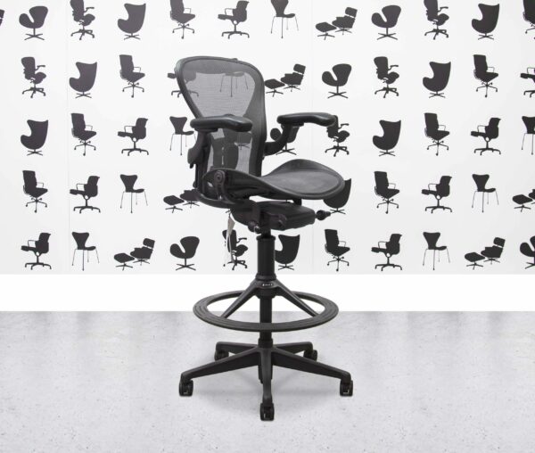 refurbished herman miller aeron remastered stool size b graphite full spec posture fit sl