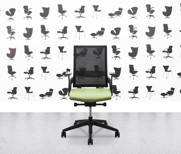 refurbished senator ecoflex office chair white frame tarot (copy)