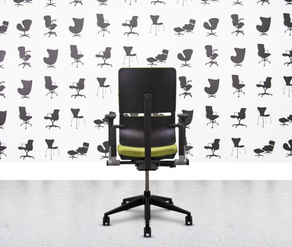 refurbished steelcase please v2 3d arms black frame apple