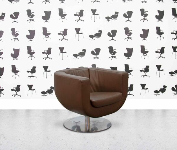 refurbished b&b italia tulip armchair walnut leather