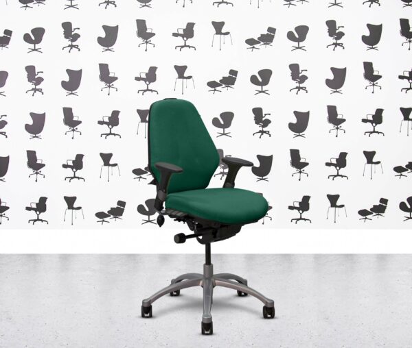 refurbished rh logic 300 chair medium back no headrest taboo